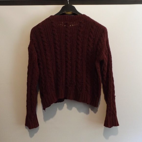 AMERICAN EAGLE CROP TOP SWEATER - Picture 6 of 6